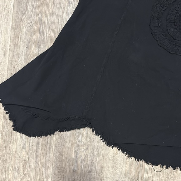 Oh My Gauze Black Tunic with Spiral Design - Picture 11 of 16